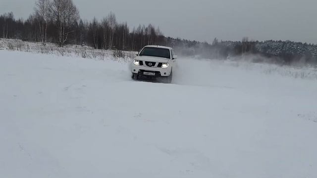 NAVARA WINTER смотреть онлайн