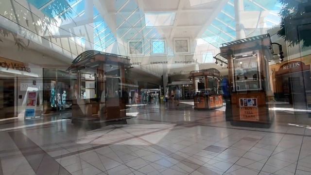 A Visit to Chesapeake Square Mall смотреть онлайн