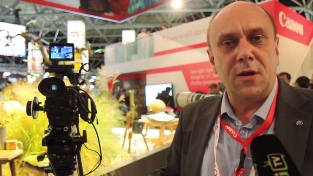 Canon EOS C300 & EOS C500 quick overview @ IBC 2012 смотреть онлайн