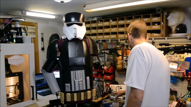Smoothing 3D Printed Armor for Paint смотреть онлайн