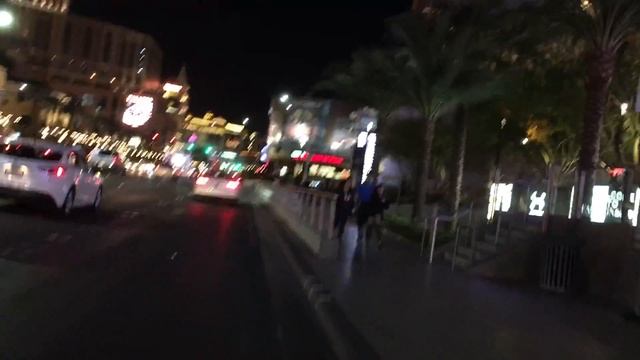 Las Vegas Bike Share Rental Review смотреть онлайн