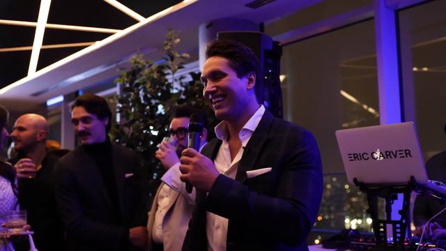 Starke Realty's A Very Merry Toy Drive смотреть онлайн