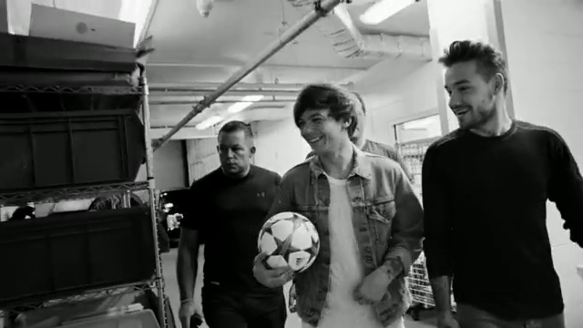 One Direction - Perfect смотреть онлайн