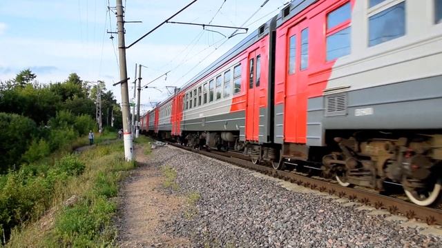 Электропоезд ЭД4М-0248 на Ярославском направлении. смотреть онлайн