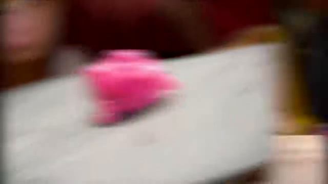 Ящерица Yellies интерактивная Lizard Hasbro смотреть онлайн