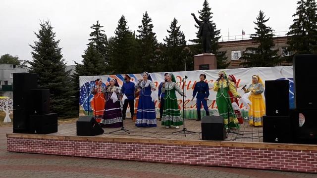 День семьи,любви и верности. Веселый Сувенир. 07.07.2019 г. смотреть онлайн