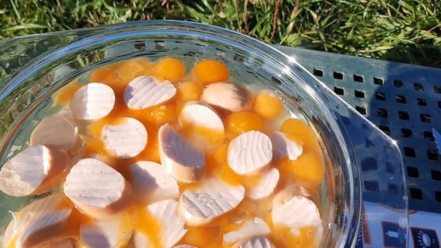 КРАСИВАЯ ЯИЧНИЦА С СОСИСКАМИ, ПЕРЕПЕЛИНЫЕ ЯЙЦА, СТЕКЛЯННАЯ СКОВОРОДА смотреть онлайн