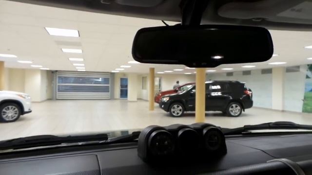 151337A - 2010 Toyota FJ Cruiser - Calgary, AB смотреть онлайн