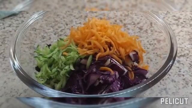 Red cabbage salad / Салат из красной капусты / Qırmızı kələm salatı / смотреть онлайн
