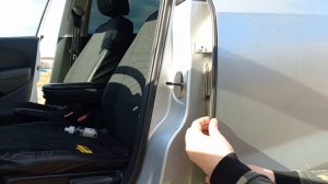 ✅ Уплотнительная резинка на двери автомобиля