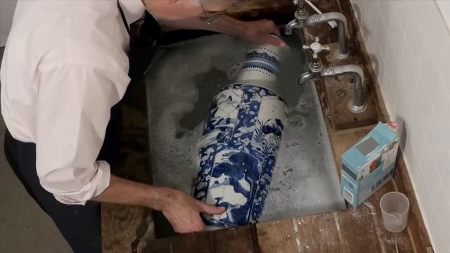 Royal Collection Trust: Restoring Porcelain, Part 2 смотреть онлайн