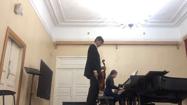 Блох Еврейская сюита для альта с оркестром, ч 1. Рапсодия смотреть онлайн