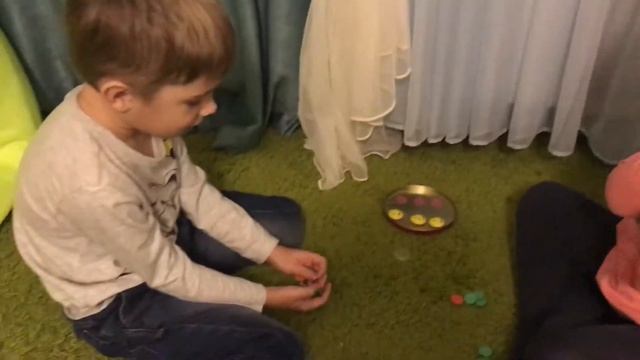 Подгрупповое занятие логопеда-дефектолога. Счет. Развитие навыка коммуникации. смотреть онлайн