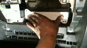 Замена фильтра салона Лансер 9