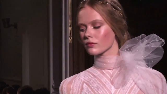 Frida Gustavsson｜RUNWAY COLLECTION