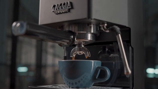 Gaggia New Classic | Unleash Your Inner Barista At Home смотреть онлайн