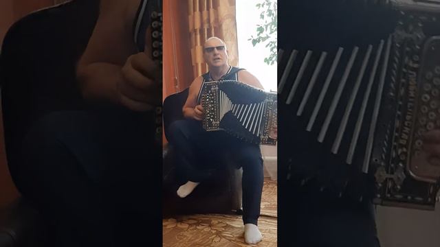"Спят курганы тёмные " смотреть онлайн