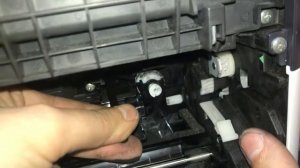 Kyocera FS 1040 /1020/1025/1060 Трещит, Белые полосы