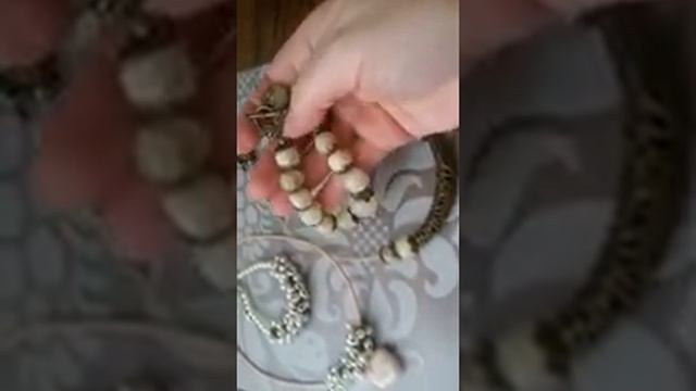 Бижутерия из натуральных камней и бусин под жемчуг смотреть онлайн