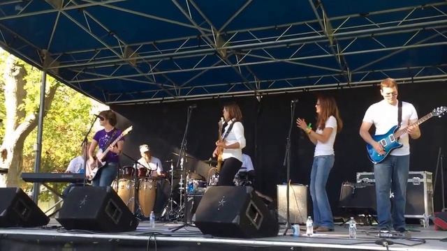 "Rearranging Deck Chairs on the Titanic" cover by Wendy Clark Band 7.0 смотреть онлайн