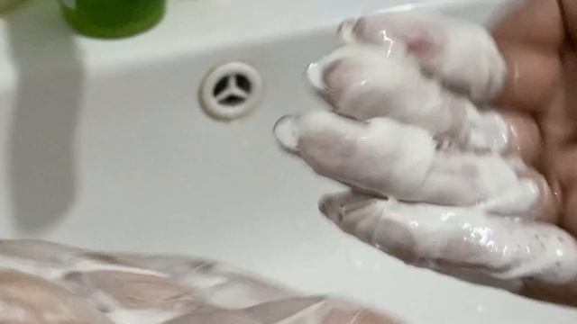 I TRIED SENKA PERFECT WHIP ACNE CARE FOR 14 DAYS! | Quarantine Diaries смотреть онлайн