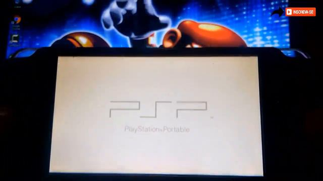 Como baixar e instalar Minecraft 2.0 no seu PSP смотреть онлайн