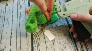 Пистолет для бирок. Обзор