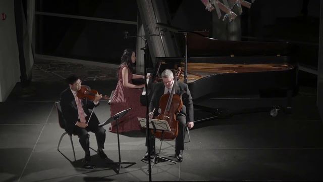 Archduke Trio by the Chein-Kim-Watkins Trio смотреть онлайн