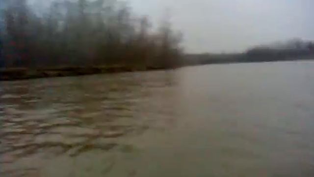 Плывем по Уралу. Казахстан Уральск смотреть онлайн