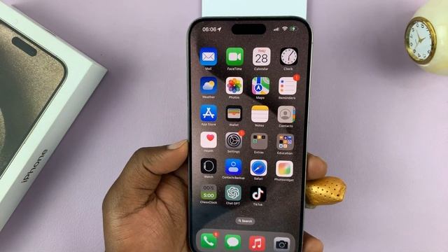 How To Scan QR Codes With Camera On iPhone 15 & iPhone 15 Pro смотреть онлайн