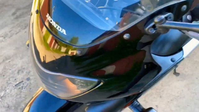 Honda CBR 600 F4 из Европы смотреть онлайн