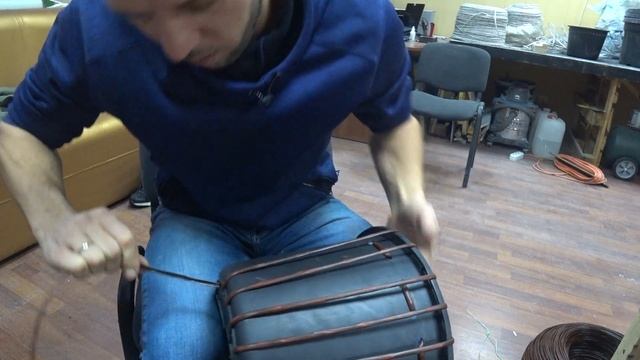 Плетем кашпо с косичкой своими руками эпизод №1 смотреть онлайн