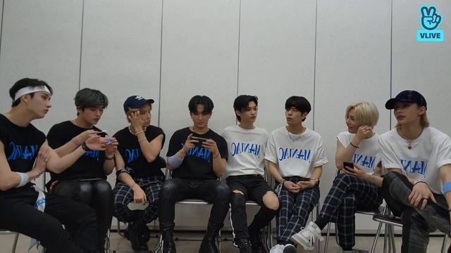 [RUS SUB] Stray Kids прямой эфир | V LIVE 130622 смотреть онлайн