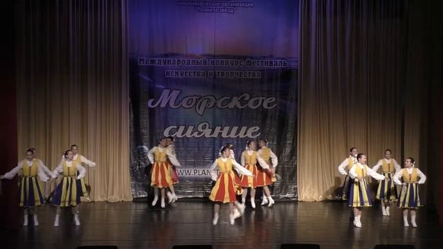Образцовый хореографический ансамбль "Надежда" группа "Самоцветы" (рук. Ковтышний А.Н.) смотреть онлайн