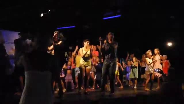 Клубный танец отеля Club Gunes Garden! смотреть онлайн