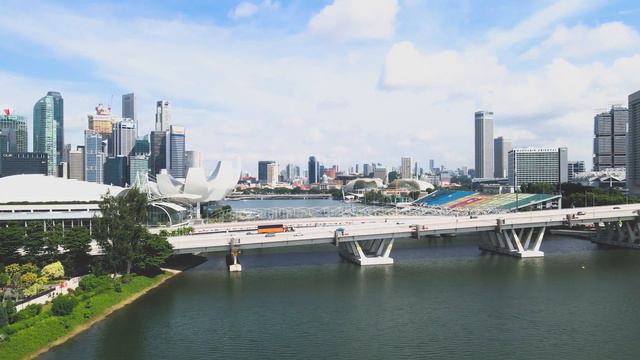 Exploring Singapore at the Sky Level | 1st Drone Flight Experience смотреть онлайн