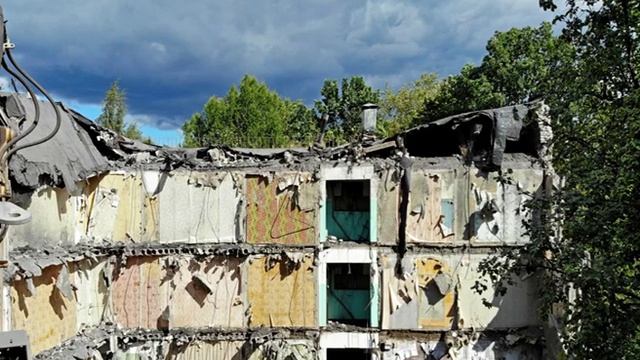 В Северном Измайлово расселили еще один дом по реновации смотреть онлайн
