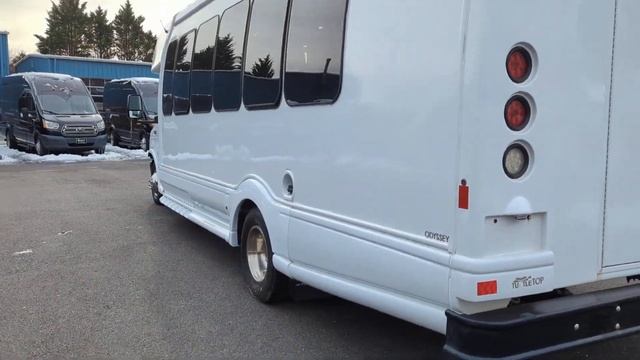 2017 Ford E450 stock# C30180 смотреть онлайн