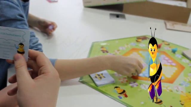 Busy Bee's Board Game Project Video смотреть онлайн