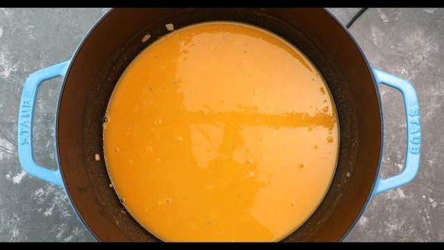 30 Minute Broccoli Cheddar Soup (Better than Panera!) смотреть онлайн