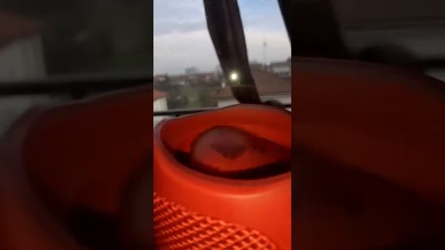 jbl flip 5 bass test смотреть онлайн