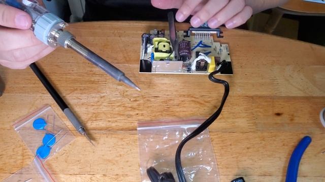 美版得偉差機 Dewalt Charger DCB112 120V轉220V