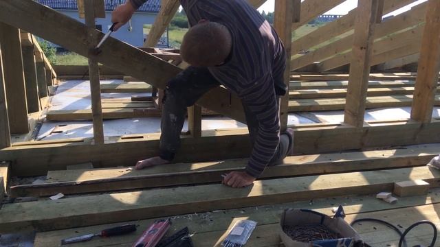 Односкатная крыша. 2 часть.Усиление стропил. смотреть онлайн