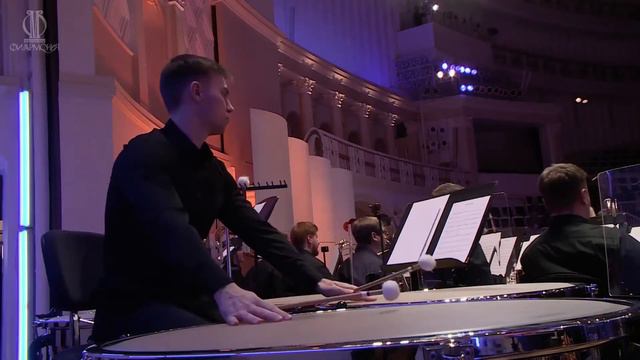 Rojo tango. Erwin Schrott & Tango en vivo with RNYSO in Tchaikovsky Hall Performance 31.10.2021 смотреть онлайн