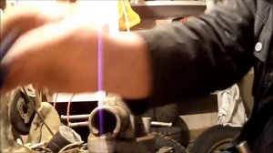 обжимка донца гильзы с помощью рассухаривателя