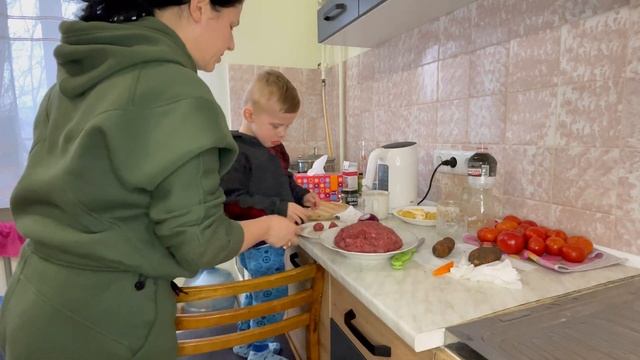 Влог середи: готую обід за 30 хвилин на 2 дні. Від чого страждаю?