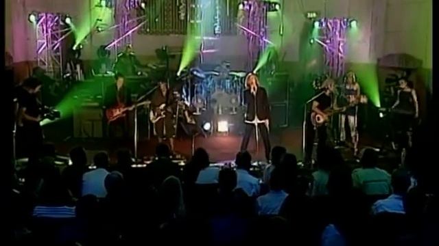 David Bowie - Ashes To Ashes  (Live BBC Radio Theatre 2000)