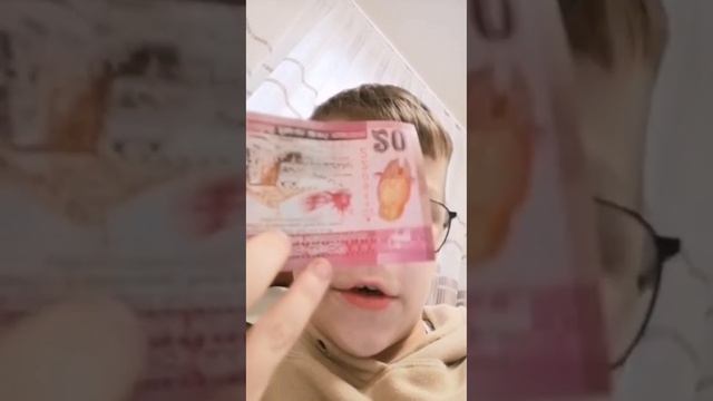 Купюра из Шри-Ланки, 20 рупий с совой и бабочкой смотреть онлайн