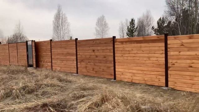 Забор из косого планкена на деревянных столбах смотреть онлайн