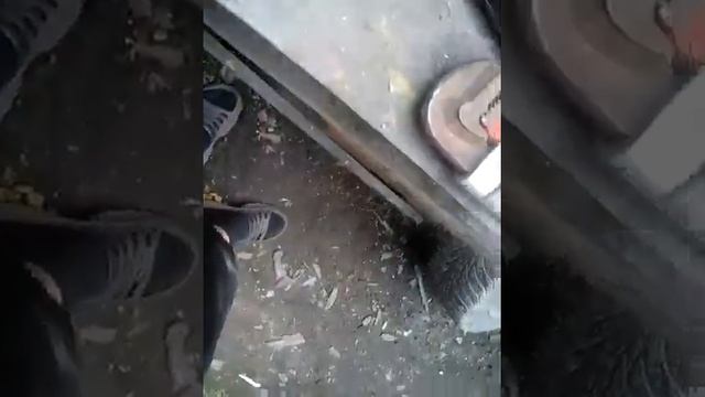 НА ДЖИЛИ МК КРОСС,,болтанка при скорости 70-80,,заменил привод левый целиком,,часть 1, смотреть онлайн